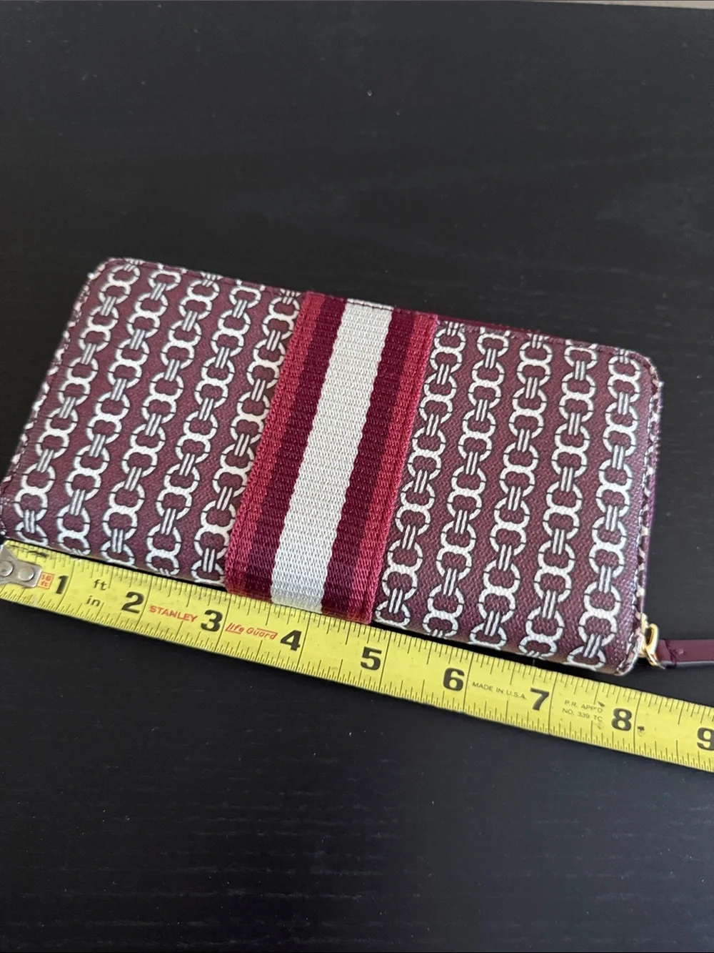 Tory Burch tone zip medallion